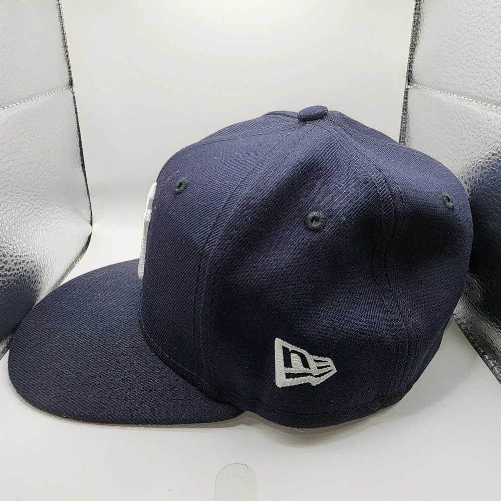 New Era 59FIFTY New York Yankees Fitted Hat Navy Blue Youth‎ Size 6 3/8 MLB Cap